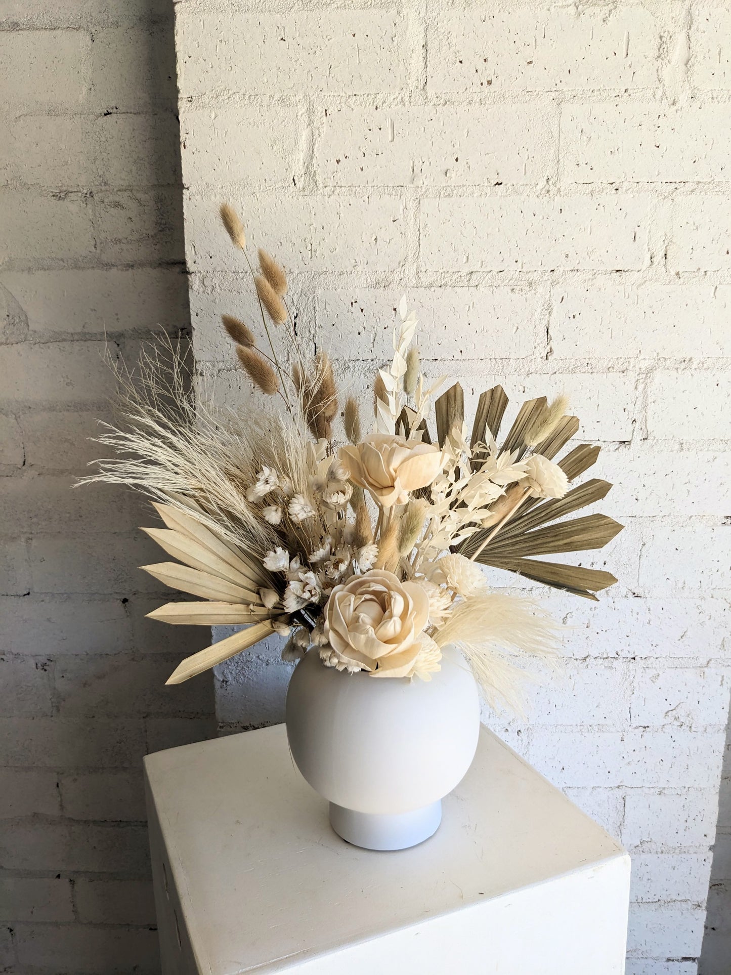 Everlasting Arrangement- Medium White