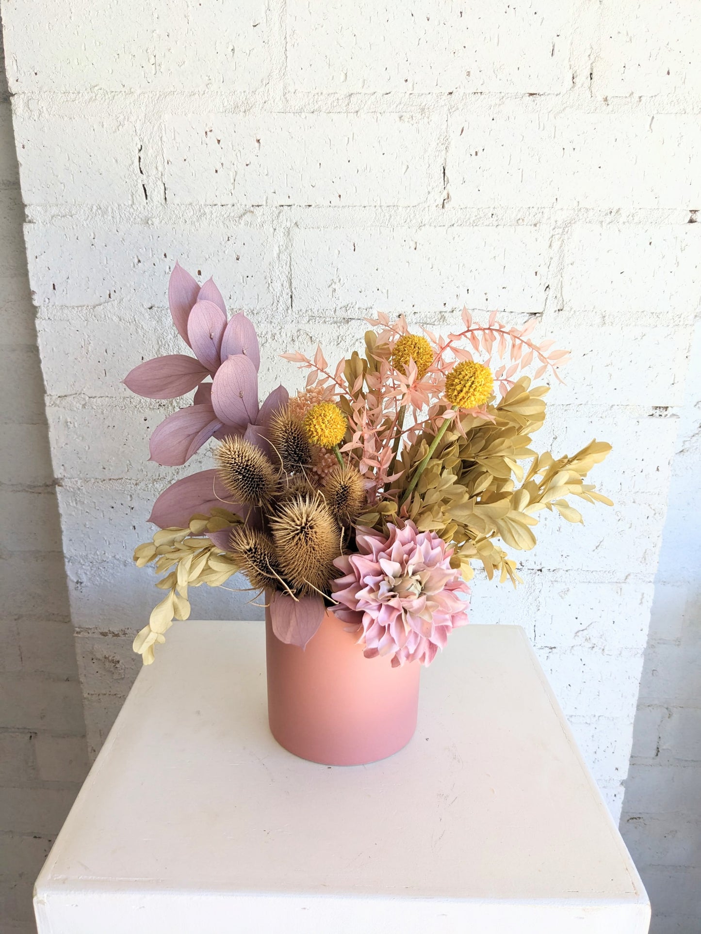 Everlasting Arrangement - Medium Pink